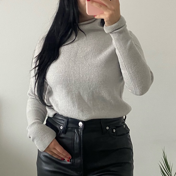 WILFRED Wool Grey Turtleneck Sweater -Size M - Picture 1 of 3